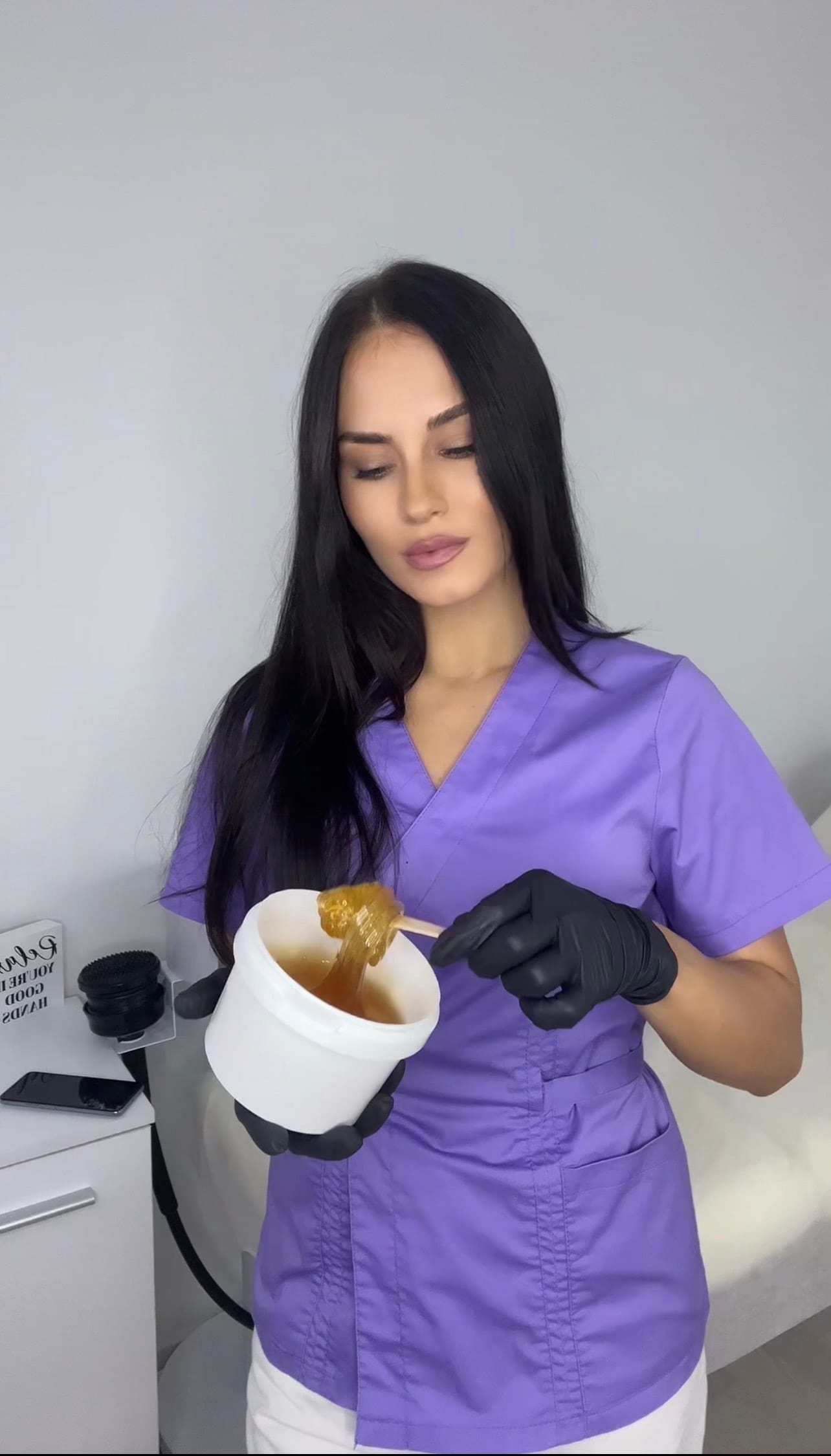 Marcela Cenusa - Sugaring Hair removal in Chisinau